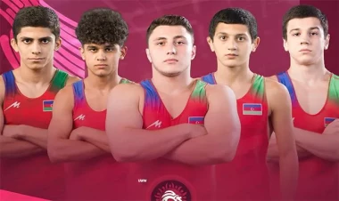 Daha iki güləşçimiz Avropa çempionatının finalında