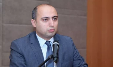 Qiymət yazmaq müəllimin əsas “silahı”dır - Nazir