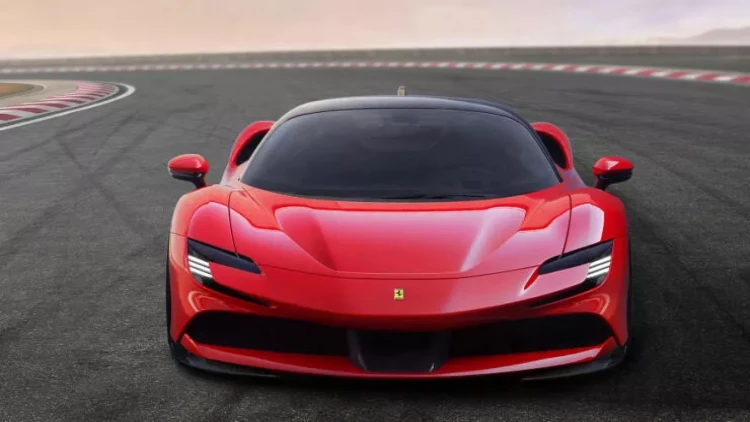 Dünyanın ilk elektrikli Ferrari modeli gəlir
