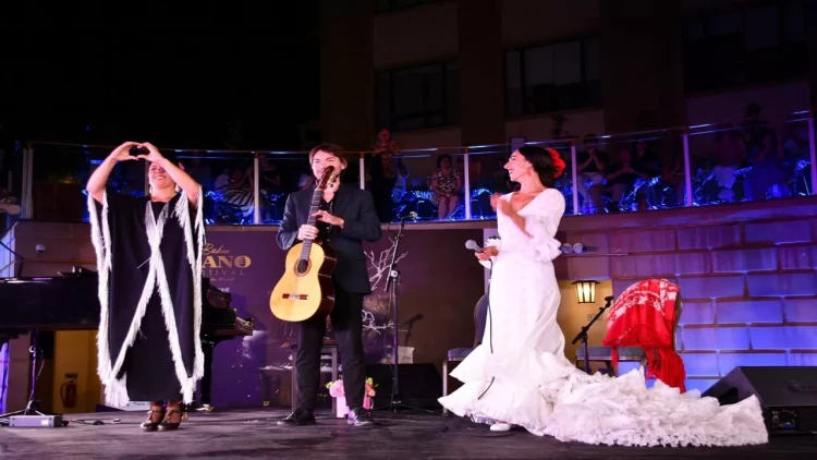 Üçüncü Bakı Piano Festivalı ispan virtuoz rəqqası Rebeka Orteqanın rəqsi ilə flamenko alovlu axşamı ilə açılıb – VIDEO - FOTO