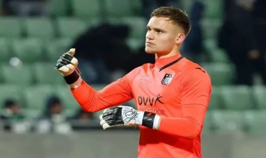 Niderlandlı qolkiper 60 illik rekordu yenilədi - FOTO