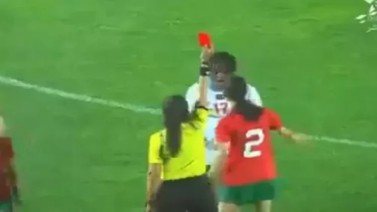 “Qalatasaray”ın futbolçusundan nokaut və üzrxahlıq - VİDEO