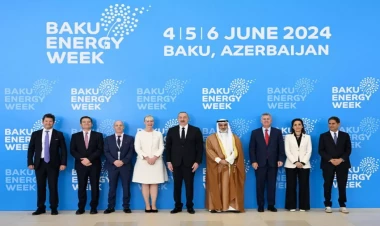 Prezident sərgilərin açılışında çıxış edib - VİDEO - FOTO