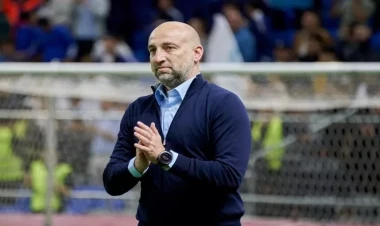 Qazaxıstan Azərbaycanla oyuna baş məşqçisiz çıxacaq - SƏBƏB