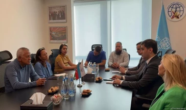 Bakı Təşəbbüs Qrupu və Fransız Polineziyasının Tavini Huiraatira Partiyası arasında görüş oldu - FOTO