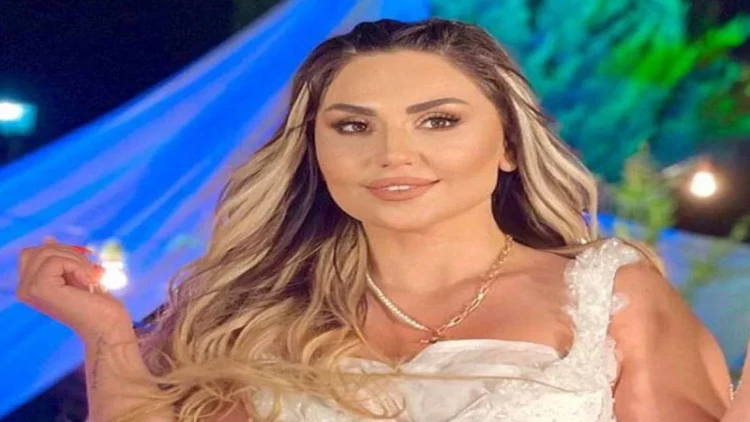 Şəbnəm efirdə aparıcıya ƏSƏBİLƏŞDİ: 