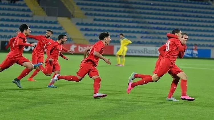 Yığmamızın heyəti açıqlandı