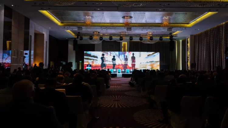 Huawei 2030-cu ilə qədər ağıllı texnologiya sahəsində inqilab edəcək - FOTO