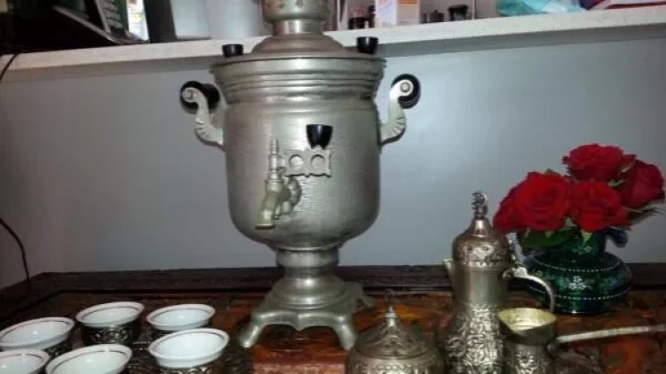 Bakıda 2600 manatlıq antik samovar oğurlandı -  FOTO