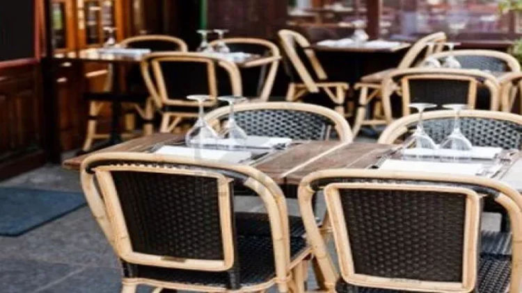 Kafedə dava düşdü - Yaralılar var