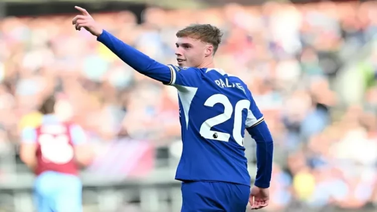 Palmer Lemparda çatdı