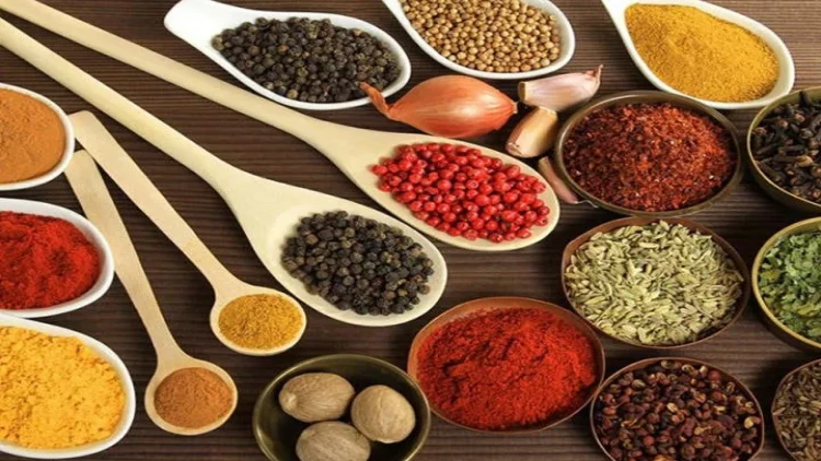 Ədviyyatlı yemək zamanı orqanizmdə nə baş verir?