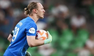 Rusiyalı qapıçı PSJ-də