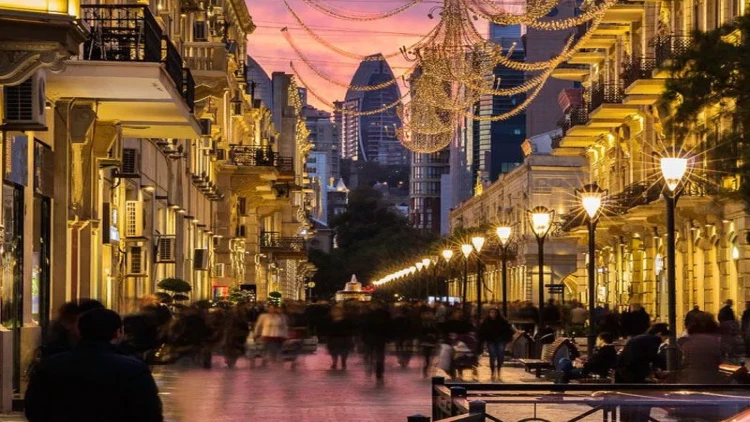 “Tarqovı”da turistə hücum edən gənclərə ağır cəza