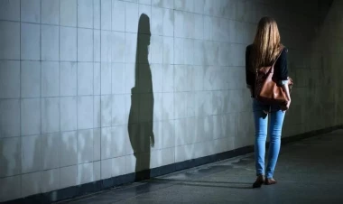 Sumqayıtda 15 yaşlı qız itkin düşdü