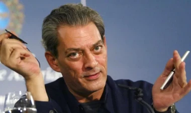 Pol Oster vəfat etdi