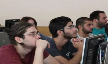 Tələbənin saqqala görə dərsə buraxılmaması… - Ekspertlər