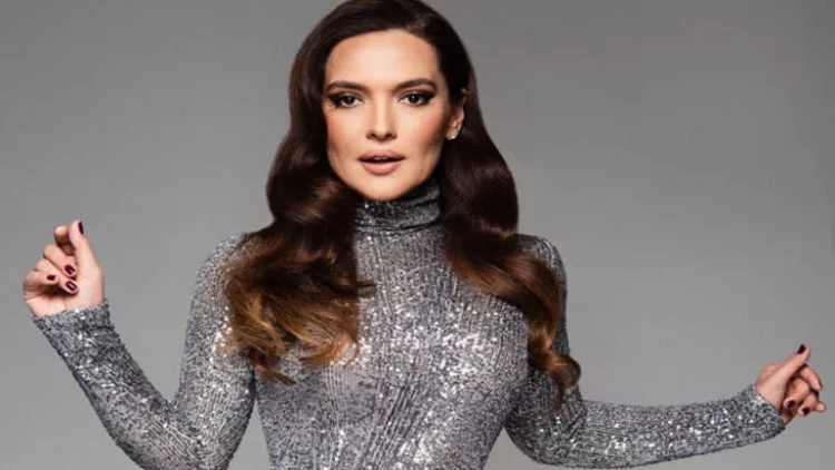 Demet Akalın kirayənişinə üsyan etdi