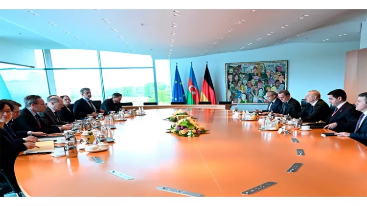 İlham Əliyevin Olaf Şoltsla geniş tərkibdə görüşü keçirilib - VİDEO