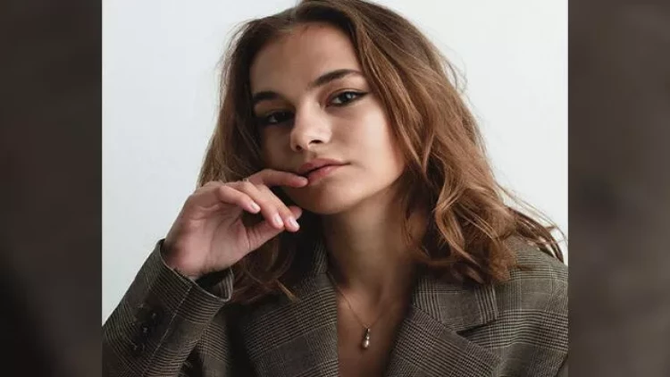 Bakıda 21 yaşlı model bədbəxt hadisədə öldü - FOTOlar