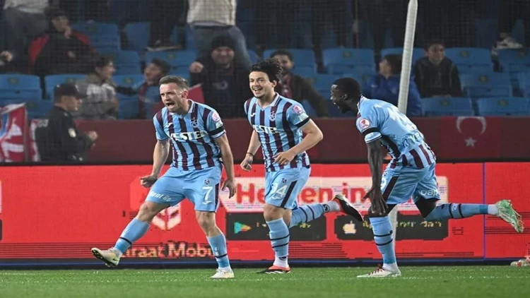 “Trabzonspor” finalın bir addımlığında - VİDEO