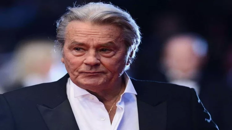 Qocalar evində qalan Alen Delon tanınmaz halda - FOTO