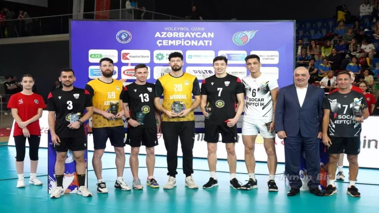 Azərbaycan çempionatlarının qalibləri təltif ediliblər