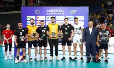 Azərbaycan çempionatlarının qalibləri təltif ediliblər