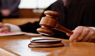 Üç manat siqaret puluna görə əmisini öldürdü