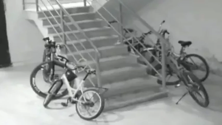 Velosipedi belə oğurladı - ANBAAN VİDEO