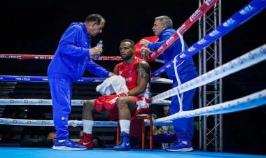 Avropa çempionatında 1 boksçumuz 1/2, 2-si 1/4 finalda
