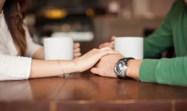 İlk görüşdə bunlardan danışmayın - SİYAHI