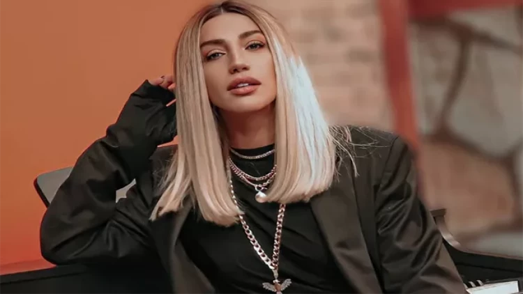 Röya Ayxandan YENİ UĞUR - 6 milyondan çox izlənildi -