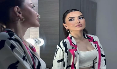 Azərbaycanlı müğənninin YAY FOTOları gündəm oldu