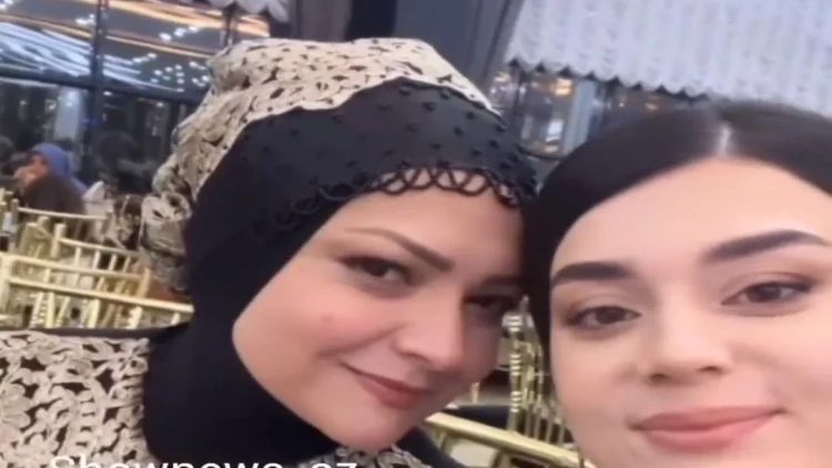 Alim Qasımovun nəvəsi qayınanası ilə - VİDEO