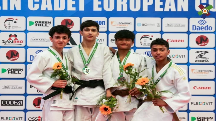 Yığmamız Berlində ilk gündə 7 medal qazanıb - FOTO