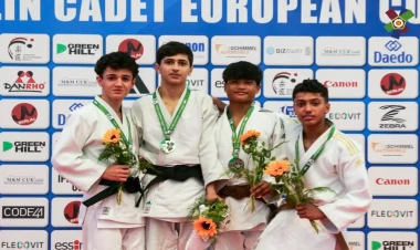 Yığmamız Berlində ilk gündə 7 medal qazanıb - FOTO