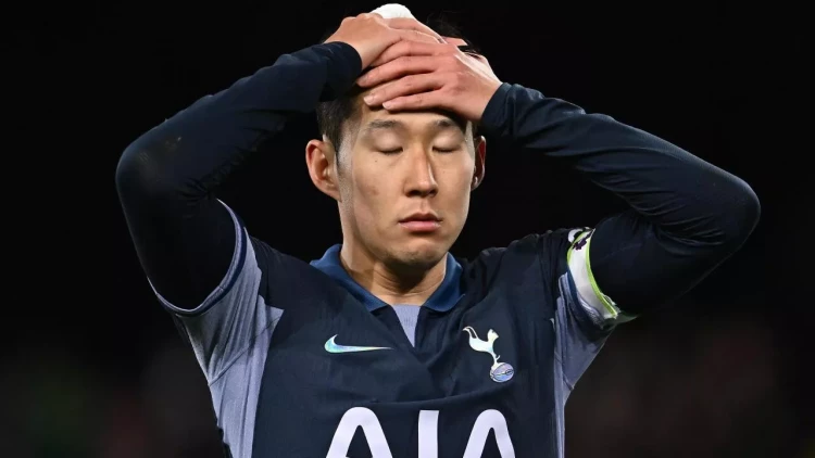 “Tottenhem” darmadağın oldu