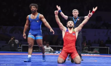 Səs-küylü görüşü araşdırmaq üçün komissiya yaradıldı