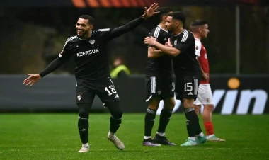 Rişarlison “Qarabağ”lı Juninyodan geridə