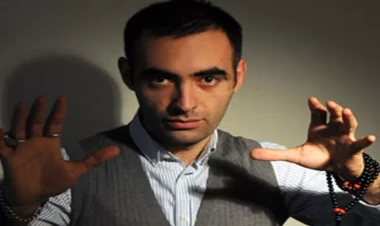 Zirəddin Rzayev mahnı oxudu - VİDEO