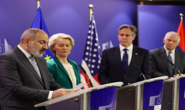 Aİ və ABŞ Azərbaycan ərazilərini viran qoymuş Ermənistanı mükafatlandırır - Qərbi Azərbaycan İcması