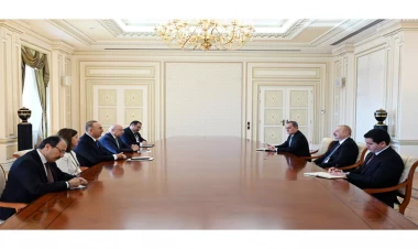 İlham Əliyev Mövlud Çavuşoğlunu qəbul edib - VİDEO - FOTO