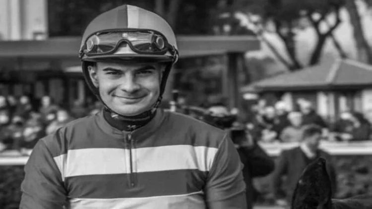 Tanınmış idmançı 23 yaşında öldü