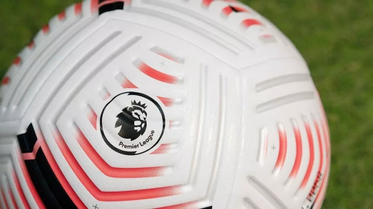 Müsəlman futbolçulara görə Premyer Liqa oyunu dayandırıldı - FOTO