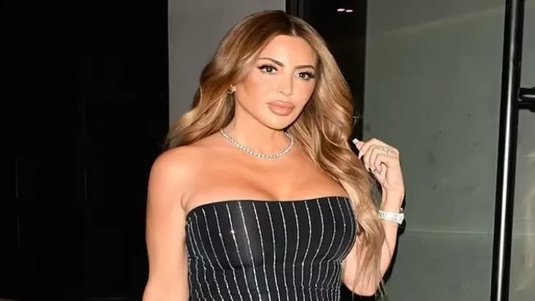 Sevgilisindən ayrılandan 7 gün sonra bikinidə poza verdi - FOTO