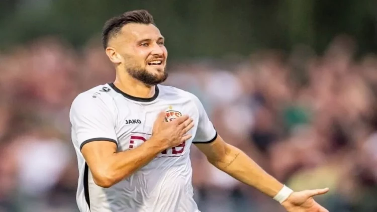 Millimizin sabiq hücumçusu zədələndi