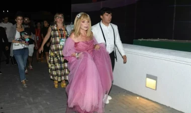 Alla Puqaçovanın 1 milyardlıq malikanəsi kimə VERİLDİ?