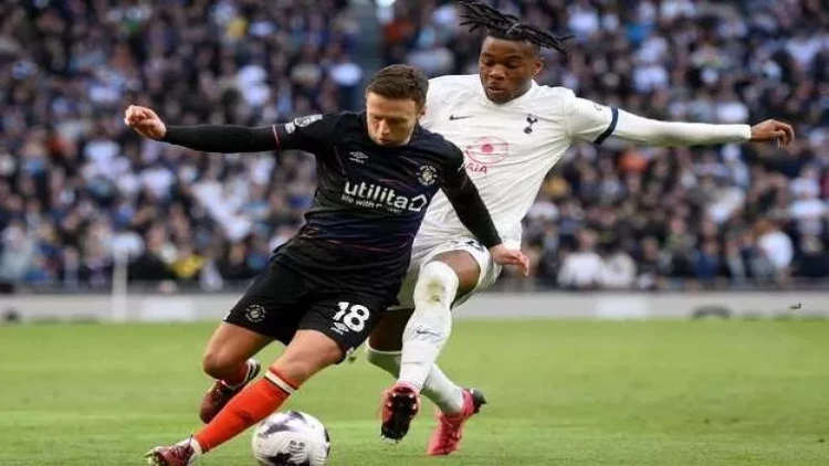 “Çelsi” azlıqda qalan “Bernli” ilə bacarmayıb