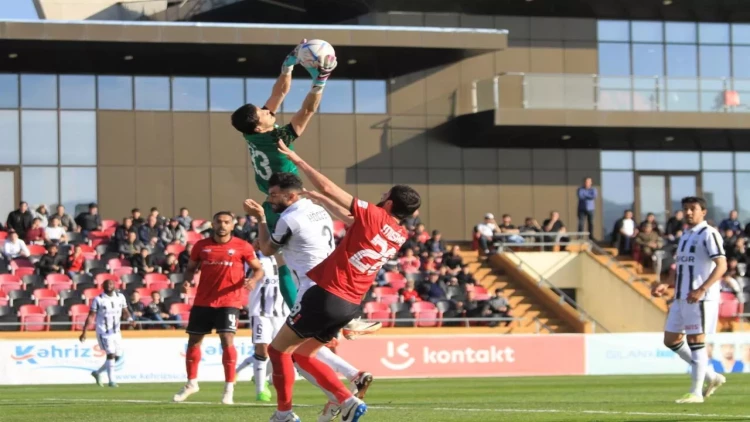 Mövsümdə ilk: “Neftçi”nin 12 xalı